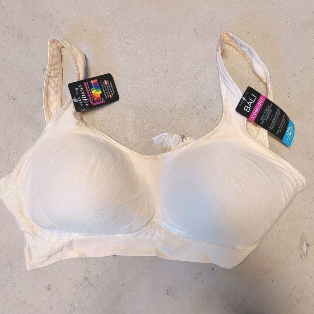 BALI Cool Comfort nude bra size 3xl Nwt New With Tags Bra
